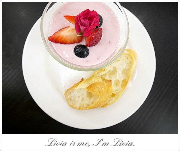 1027-VERY GOOD CAFE (24)