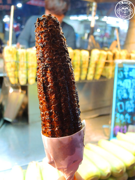 古早味碳烤玉米：呷飽祙【台北中正･古早味碳烤玉米】南機場夜市必買