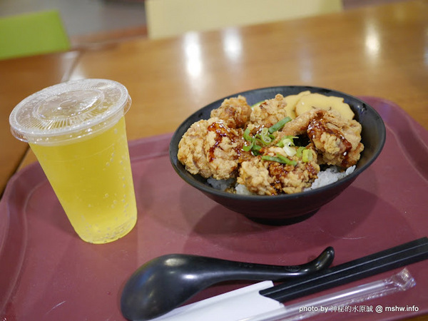 北海道食堂さくら(台中SOGO店):【食記】台中北海道食堂さくら@西區廣三SOGO百貨-捷運BRT科博館 : 炸雞不錯, 飲料有誠意, 玉子燒偏甜…來自札幌的麵食品牌
