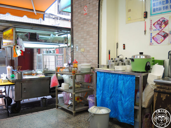 銘記蝦仁肉圓：呷飽祙【台北中山･銘記蝦仁肉圓】清蒸肉圓好吃無負擔