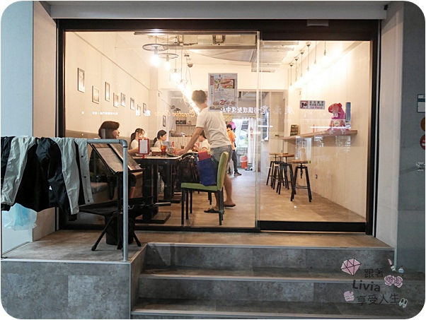 0629-Pretty Thai (2)