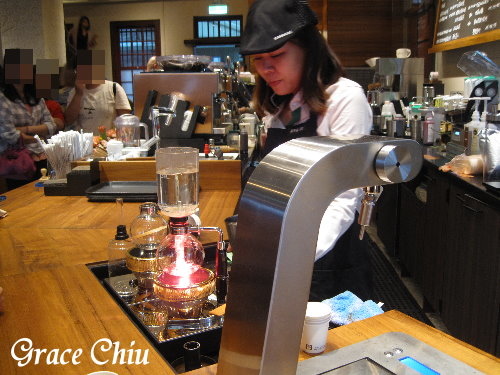 星巴克艋舺門市%2F艋舺星巴克%2F萬華星巴克%2F捷運龍山寺站%2F老宅咖啡%2F市定古蹟%2F萬華林宅%2F虹吸式咖啡%2FSiphon%2F昂舒巴黎