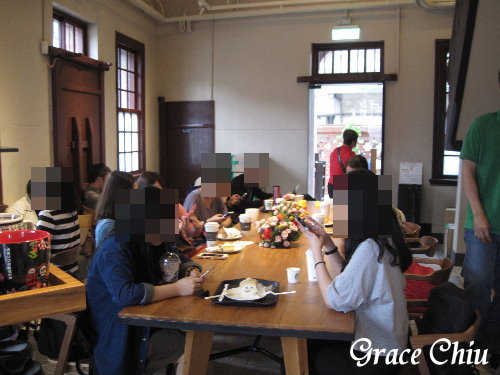 星巴克艋舺門市%2F艋舺星巴克%2F萬華星巴克%2F捷運龍山寺站%2F老宅咖啡%2F市定古蹟%2F虹吸式咖啡%2FSiphon%2F昂舒巴黎