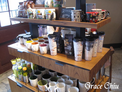 星巴克艋舺門市%2F艋舺星巴克%2F萬華星巴克%2F捷運龍山寺站%2F老宅咖啡%2F市定古蹟%2F虹吸式咖啡%2FSiphon%2F昂舒巴黎