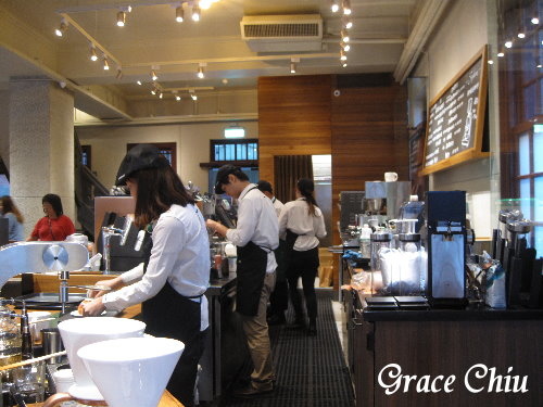 星巴克艋舺門市%2F艋舺星巴克%2F萬華星巴克%2F捷運龍山寺站%2F老宅咖啡%2F市定古蹟%2F萬華林宅%2F虹吸式咖啡%2FSiphon%2F昂舒巴黎