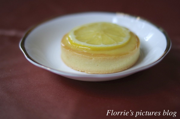 紅帽烘焙 Home Biscuit:新竹市美食~紅帽烘焙Home Biscuit~每日限量供應的可愛又迷人水果塔!