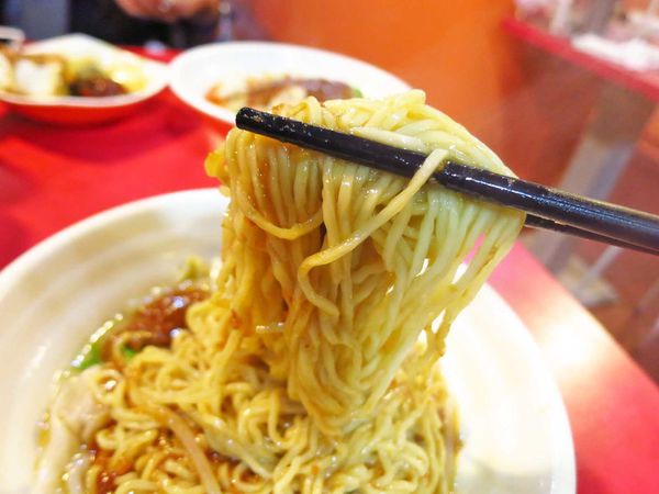 【蘆洲美食】小林紅油抄手-55元就能吃到抄手麵