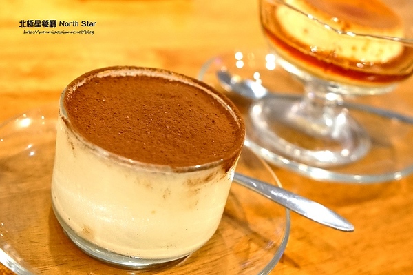 北極星餐廳 North Star:【士林美食餐廳 推薦】多國創意料理, 用餐還可欣賞極光之美 ✿✿ 北極星餐廳 North Star ✿✿