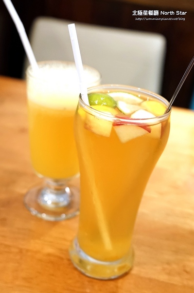 北極星餐廳 North Star:【士林美食餐廳 推薦】多國創意料理, 用餐還可欣賞極光之美 ✿✿ 北極星餐廳 North Star ✿✿