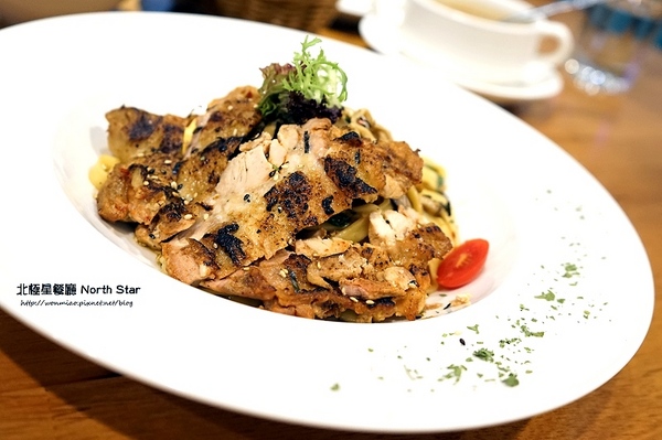 北極星餐廳 North Star:【士林美食餐廳 推薦】多國創意料理, 用餐還可欣賞極光之美 ✿✿ 北極星餐廳 North Star ✿✿