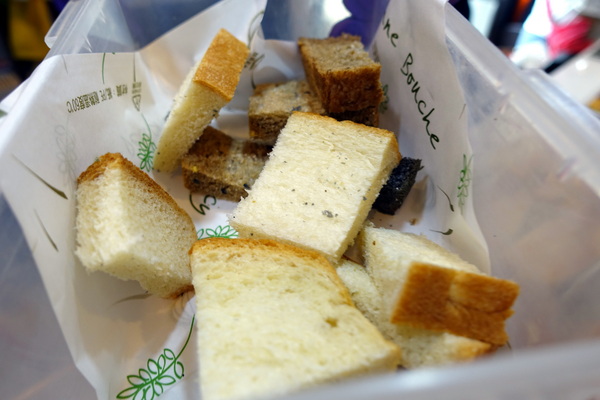 土司吐司:(胖樺食記) 台大公館商圈美味必吃的銅板小吃「土司吐司 ToasToasT」/大推薦主廚特製爆漿熱壓吐司/捷運公館站/汀洲路/鮮奶茶