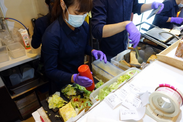 土司吐司:(胖樺食記) 台大公館商圈美味必吃的銅板小吃「土司吐司 ToasToasT」/大推薦主廚特製爆漿熱壓吐司/捷運公館站/汀洲路/鮮奶茶