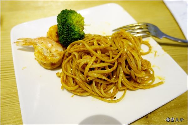 傻子漢堡 (25).JPG