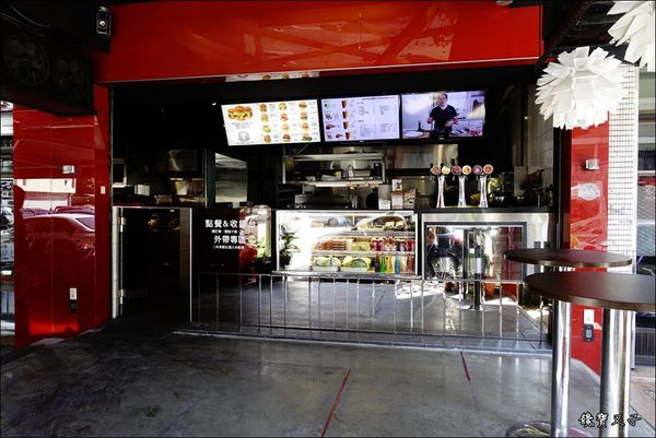 傻子漢堡 (3).JPG