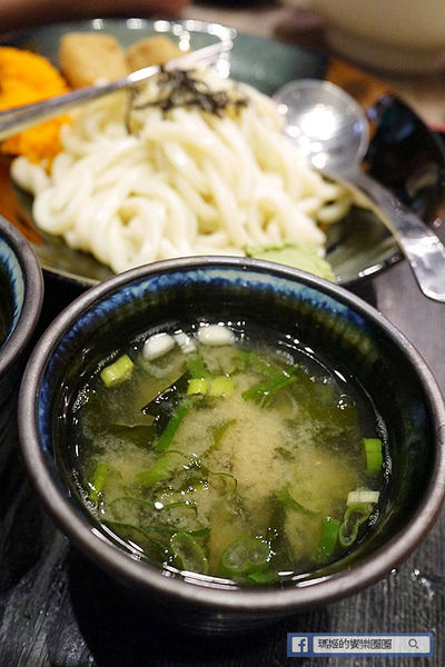 福悅手打麵:◆新北八里美食【福悅手打麵】手打Q彈、湯鮮味美料好實在