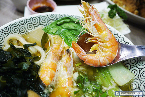 福悅手打麵:◆新北八里美食【福悅手打麵】手打Q彈、湯鮮味美料好實在