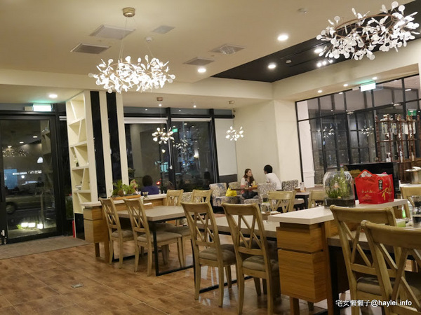 The Café By 想台中:台中適合聚餐聊天的優質複合式餐廳推薦-The Café By 想 冰滴咖啡 松子蘿勒鴨胸義大利麵 蘿勒蝦仁干貝燉飯 起司脆薯