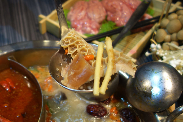 川耗子麻辣火鍋 (39).JPG