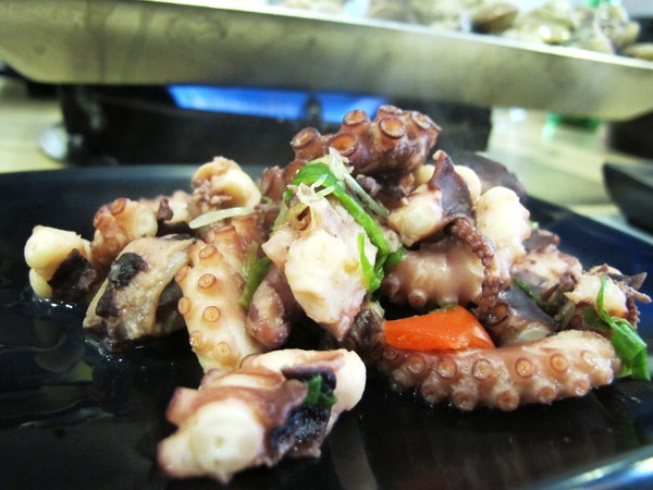 OMAYA春川炒雞(台中漢口店):(台中。西屯區美食)『OMAYA春川炒雞/台中漢口店』釜山巨無霸海鮮盆!霸氣登場!讓你盡情品嚐各式海味,海鮮控必吃!