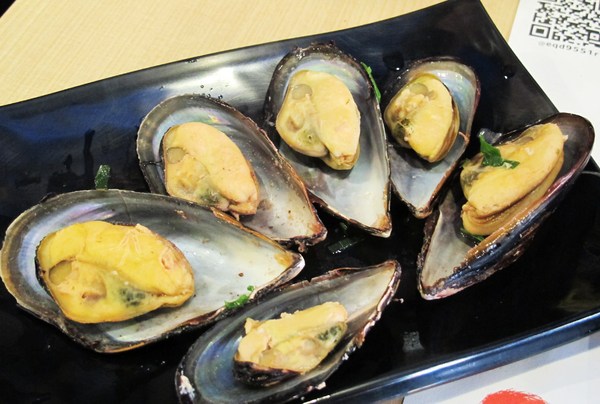 OMAYA春川炒雞(台中漢口店):(台中。西屯區美食)『OMAYA春川炒雞/台中漢口店』釜山巨無霸海鮮盆!霸氣登場!讓你盡情品嚐各式海味,海鮮控必吃!