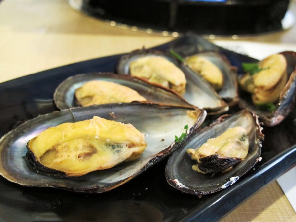 OMAYA春川炒雞(台中漢口店):(台中。西屯區美食)『OMAYA春川炒雞/台中漢口店』釜山巨無霸海鮮盆!霸氣登場!讓你盡情品嚐各式海味,海鮮控必吃!