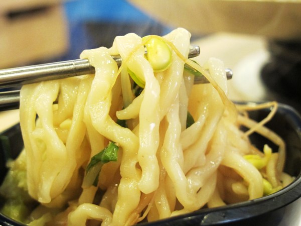 OMAYA春川炒雞(台中漢口店):(台中。西屯區美食)『OMAYA春川炒雞/台中漢口店』釜山巨無霸海鮮盆!霸氣登場!讓你盡情品嚐各式海味,海鮮控必吃!