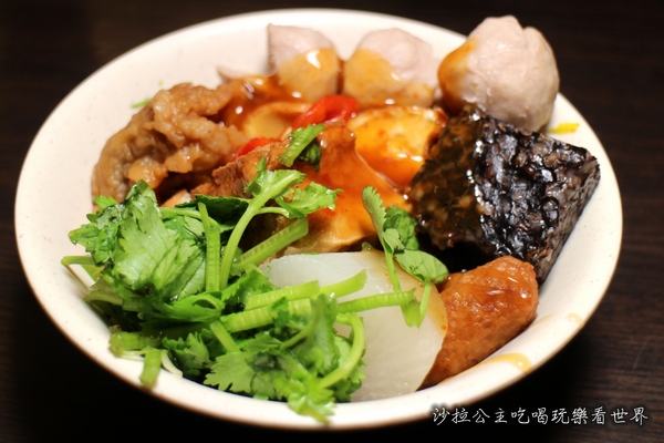 肥老媽羊肉羹:中山區小吃『肥老媽羊肉羹』濱江市場/上引水產旁