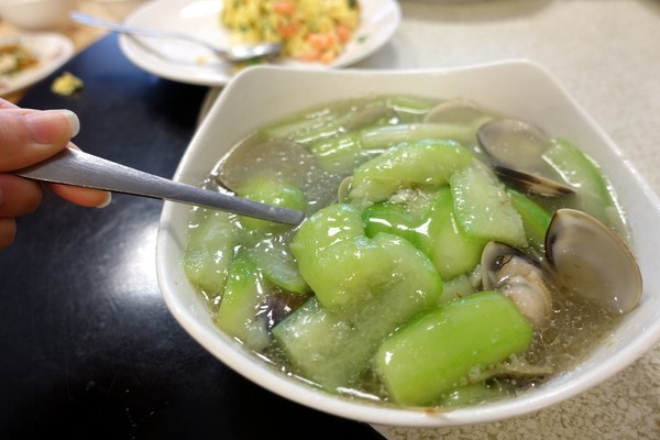 鎮江館:(胖樺食記)永貞路上道地浙江菜「鎮江館」,高CP值老字號店家,永和必吃美食推薦