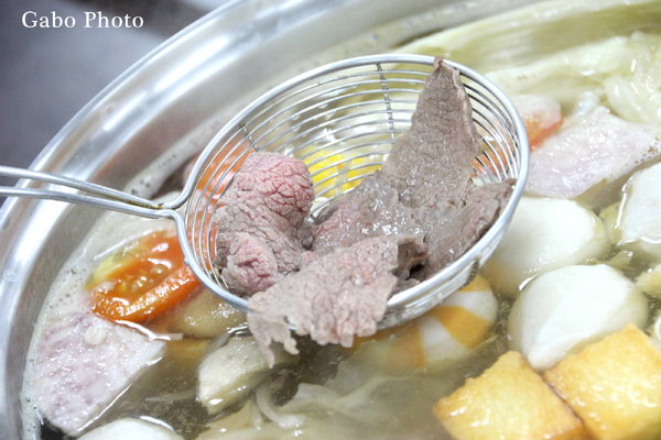 新新園汕頭火鍋:【台南】高雄人氣火鍋台南也吃的到!新新園汕頭火鍋──料好實在、牛肉必吃!