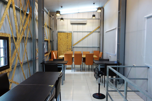 芝士家CheeseHouse:正興街上最夯的平價小店 芝士家~起士控最愛的香滑起司牽絲快感 百來元真材實料的好店推介!!