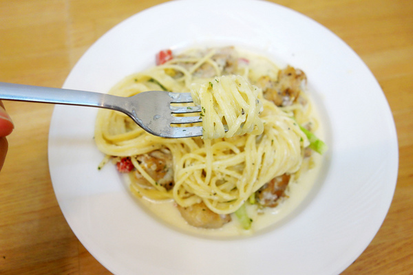 芝士家CheeseHouse:正興街上最夯的平價小店 芝士家~起士控最愛的香滑起司牽絲快感 百來元真材實料的好店推介!!