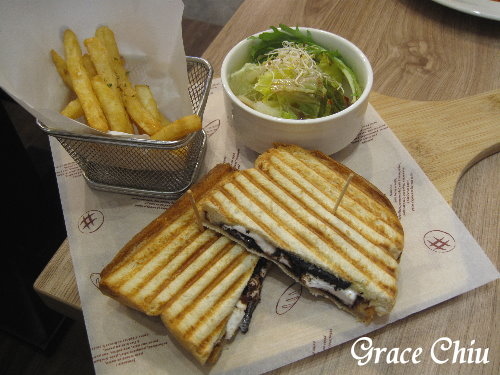 熱壓吐司~彼恩堤咖啡( PNT Cafe )捷運雙連站%2F台北早午餐%2F