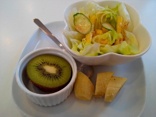 Musicat Cafe：【臺中Ω東區】Ｍｕｓｉｃａｔ　Ｃａｆｅ。關懷流浪毛小孩的貓咪主題餐廳