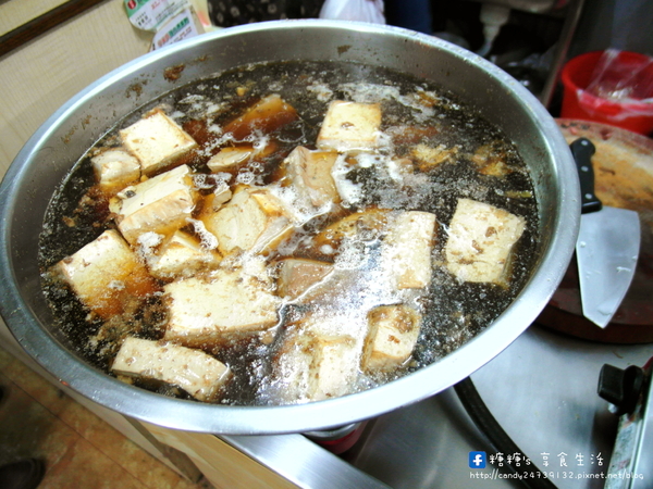 正統魷魚羹羊肉羹：〖台中│美食〗正統魷魚羹羊肉羹 ❤ 食尚玩家推薦~~來大雅必吃小吃!!秉持著傳統做法，口味新鮮，傳承道地台灣美味!!