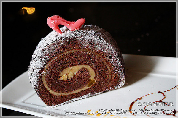 閨蜜創意廚房(高雄店)：【高雄】前金區。有巨型紅色高跟鞋坐鎮的《閨蜜。創義廚房》