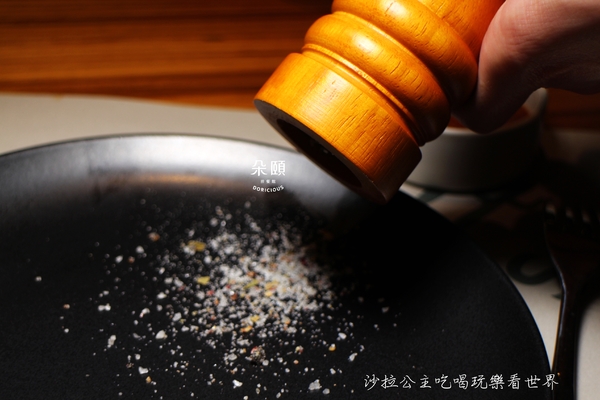 朵頤排餐館：信義區新開幕高CP值『朵頤排餐館』統一時代