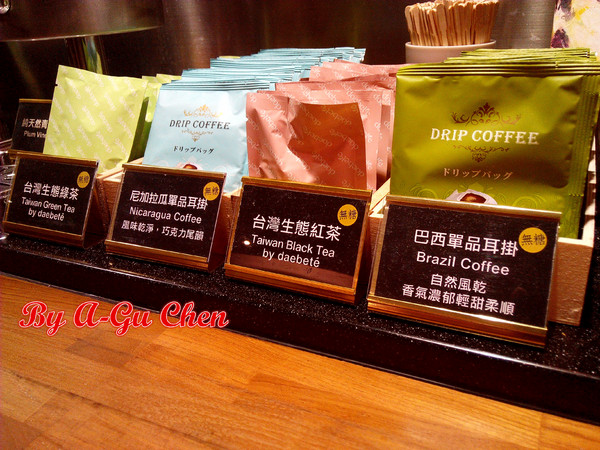 家咖哩(台南成大店): 【臺南Ω東區】家咖哩(臺南成大店)。來自花蓮的南洋風味咖哩,用的是在地有機食材