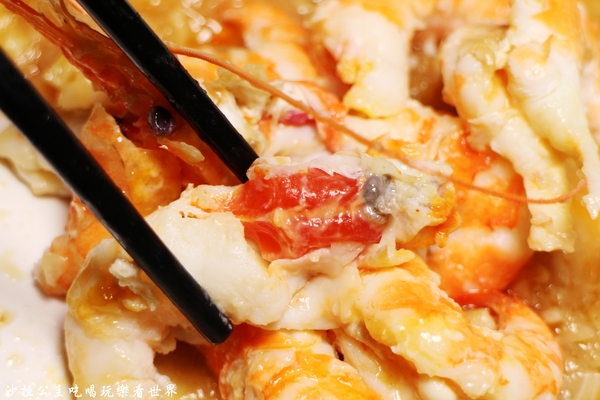 賴一下生猛海鮮：三重平價百元熱炒『賴一下生猛海鮮』聚餐.宵夜.私房料理.泰國蝦