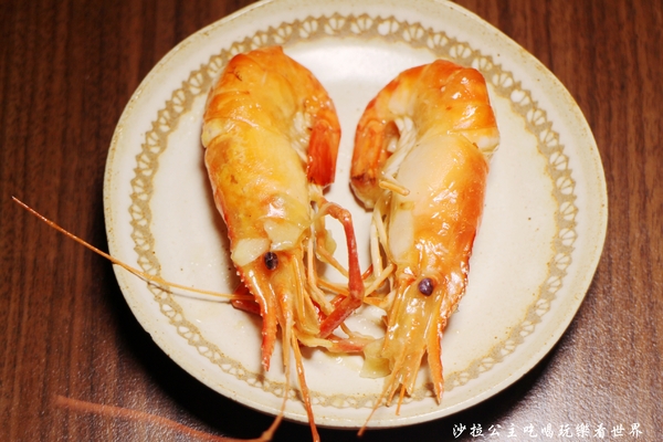 賴一下生猛海鮮：三重平價百元熱炒『賴一下生猛海鮮』聚餐.宵夜.私房料理.泰國蝦