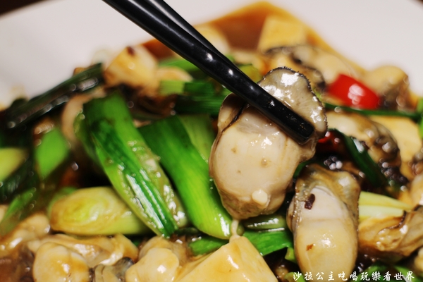 賴一下生猛海鮮：三重平價百元熱炒『賴一下生猛海鮮』聚餐.宵夜.私房料理.泰國蝦