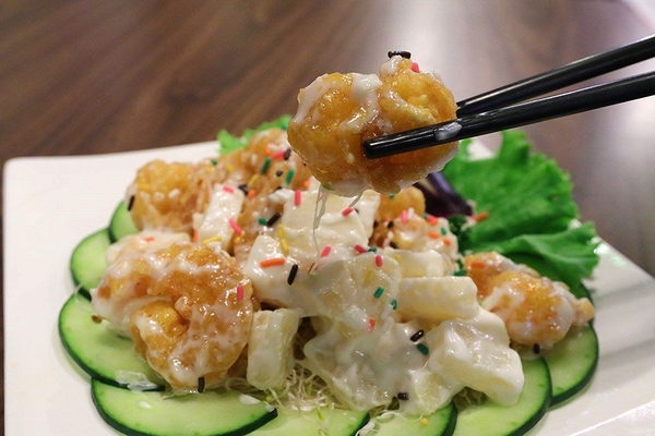 賴一下生猛海鮮:【新北市食記】三重好吃熱炒店~賴一下生猛海鮮/三五好友吃飯聊天/與家庭聚餐好去處/開運年菜外帶整套特價5880元