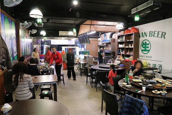 賴一下生猛海鮮:【新北市食記】三重好吃熱炒店~賴一下生猛海鮮/三五好友吃飯聊天/與家庭聚餐好去處/開運年菜外帶整套特價5880元