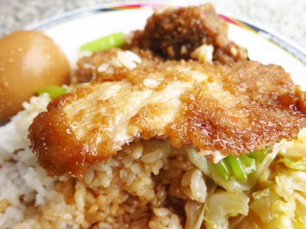 【蘆洲美食】梁記控肉飯-二十年老便當店