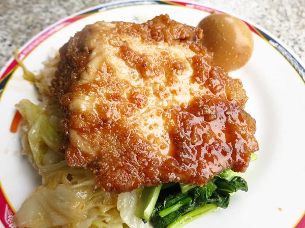 【蘆洲美食】梁記控肉飯-二十年老便當店