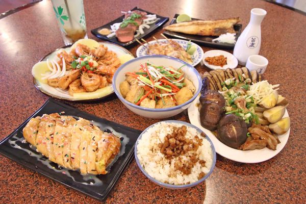 【桃園餐廳】四五六年級吃喝小館-中壢懷舊主題餐廳,打造復古氣息