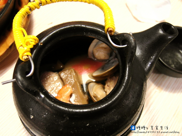 雲鳥日式料理:〖台中│美食〗雲鳥日式料理 ❤ 北屯區家庭式平價日式料理,料多味美,創意十足,現在打卡還有送創意小菜唷!!