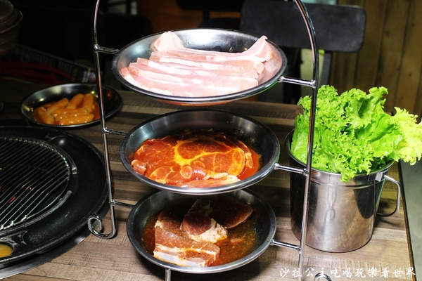 肉倉韓式烤肉:西門町韓式料理吃到飽『肉倉韓式烤肉』捷運西門站