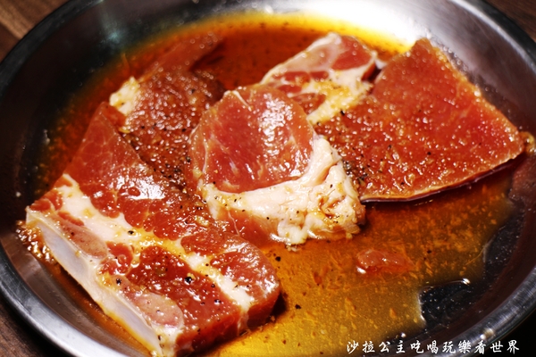 肉倉韓式烤肉:西門町韓式料理吃到飽『肉倉韓式烤肉』捷運西門站