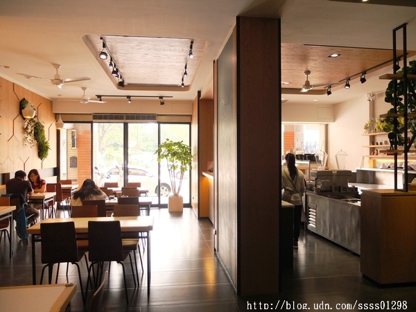 漢豆府:【愛評口碑券】漢豆府手工豆花-台南東區。古早味手工豆花ㄟ尚好 青年路上的樸實豆花味