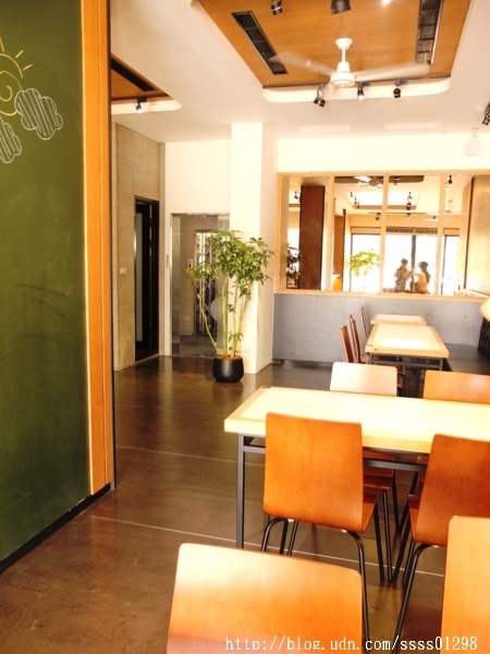 漢豆府:【愛評口碑券】漢豆府手工豆花-台南東區。古早味手工豆花ㄟ尚好 青年路上的樸實豆花味